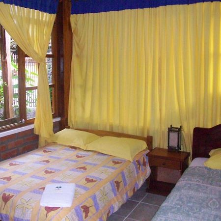 Hostal Las Palmas Puyo Exteriér fotografie