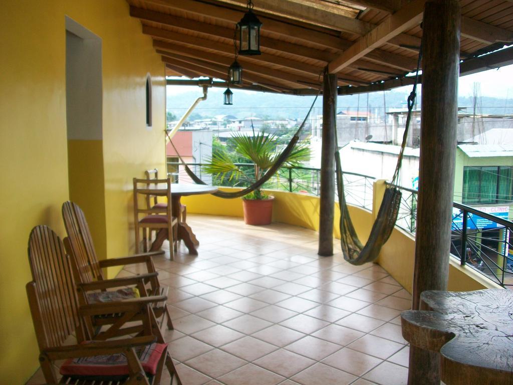 Hostal Las Palmas Puyo Exteriér fotografie